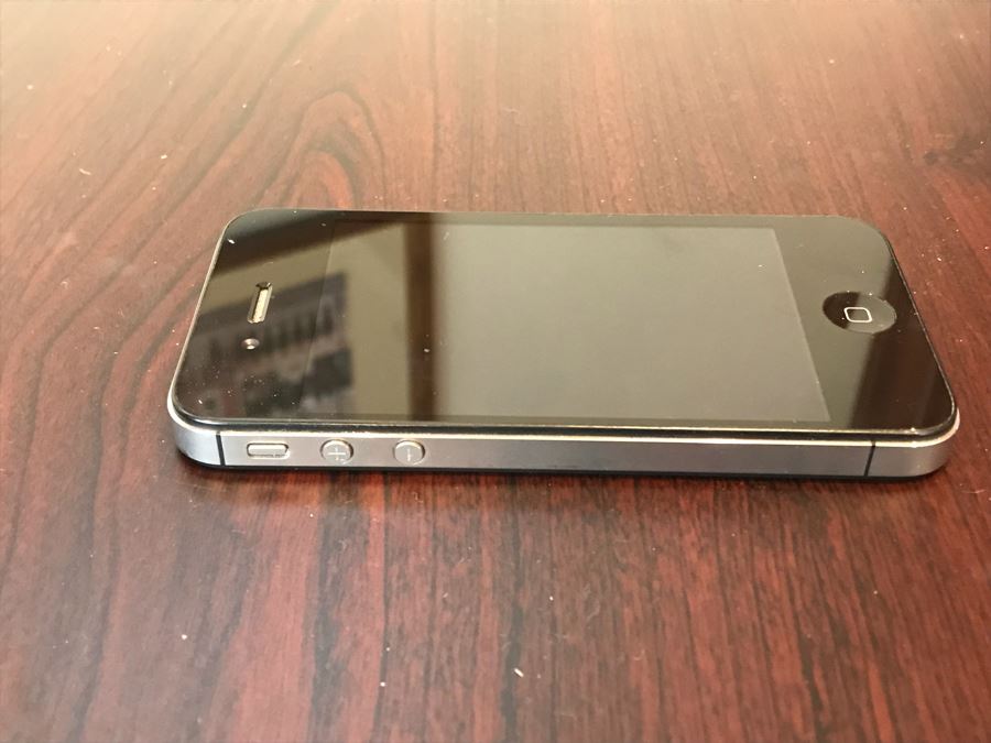 Vintage IPhone Model A1387 [Photo 3]