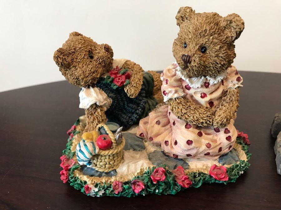 Limited Edition Boyds Bears & Friends Figurine And LE The Windsor Bears Of Cranbury Commons Figurine [Photo 2]