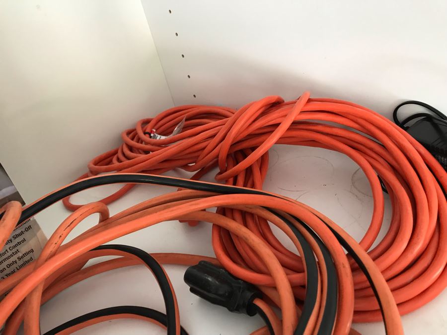 (3) Heavy Duty Extension Cords, Fan, Ceramic Heater And Brinkmann QBeam Rechargeable Spotlight [Photo 7]