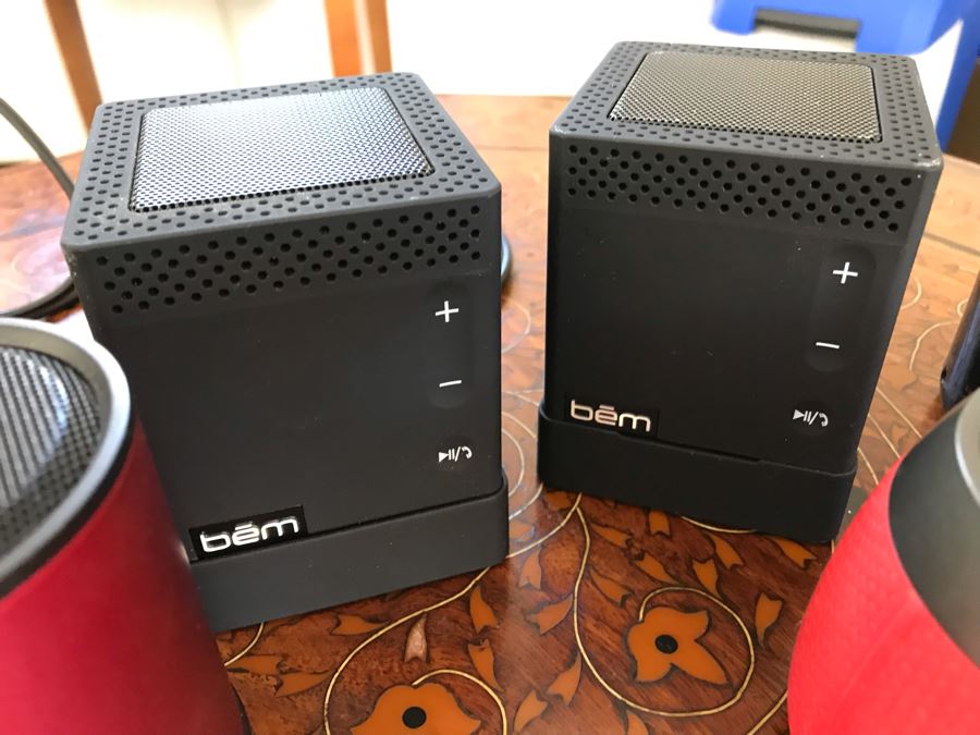 Various Electronics And Cables Including Portable DVD Player, Wireless Speakers, Voice Cassette Recorder - See Photos [Photo 14]