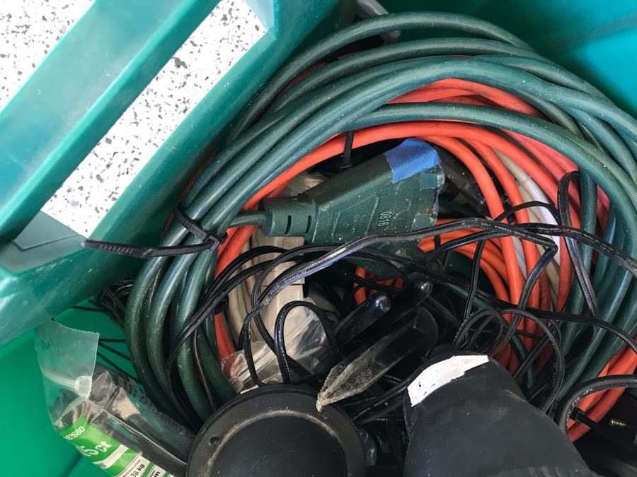 Heavy Duty Extension Cords And Outdoor Lighting [Photo 9]