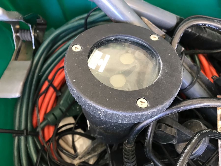 Heavy Duty Extension Cords And Outdoor Lighting [Photo 4]