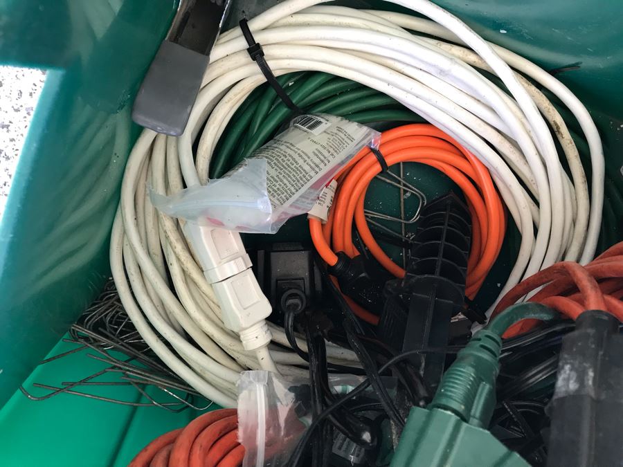 Heavy Duty Extension Cords And Outdoor Lighting [Photo 7]