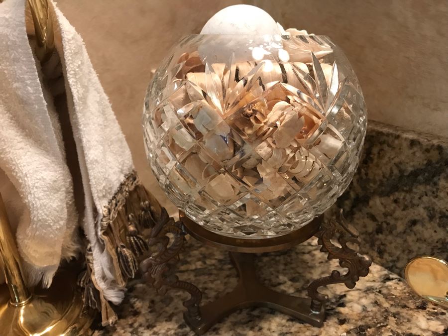 Brass Towel Holder, Gold Tone Tissue Box And Crystal Bowl With Metal Stand [Photo 3]