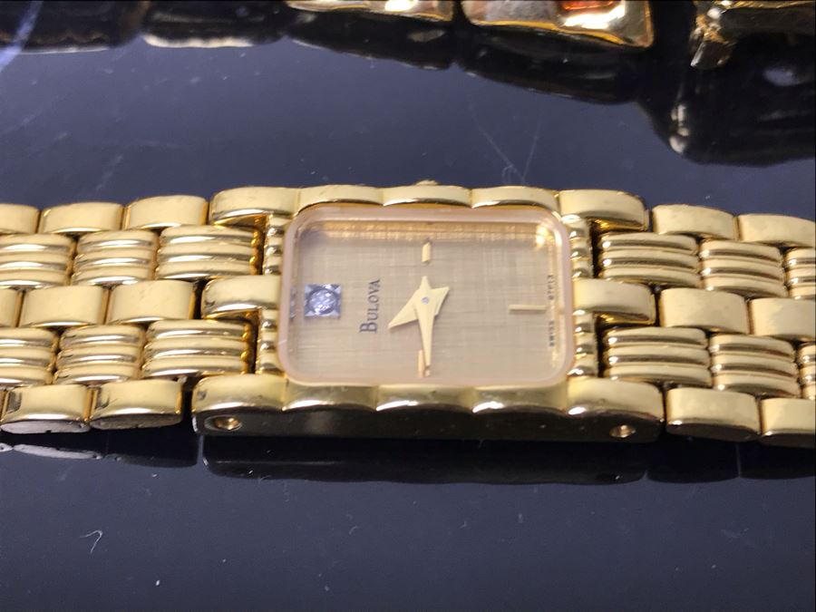 Costume Jewelry Lot With Ladies Bulova Quartz Watch, Brooches, Bracelet, Pendants, Ring And Jewelry Boxes - See Photos [Photo 7]