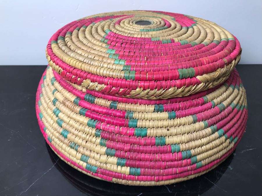 Snake Charmer Hand Woven Basket Boho 5'H X 15'W [Photo 4]