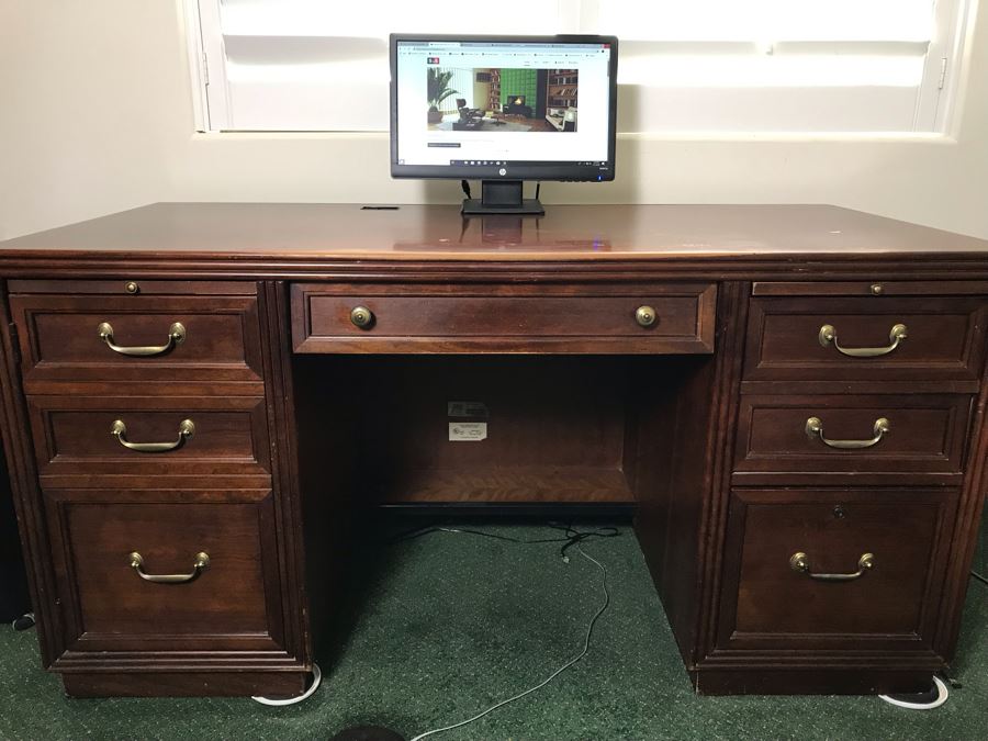 Stanley Wooden Knee Hole Desk With Built-In Power Cord Switch 60'W X 30'D X 30.5'H [Photo 4]