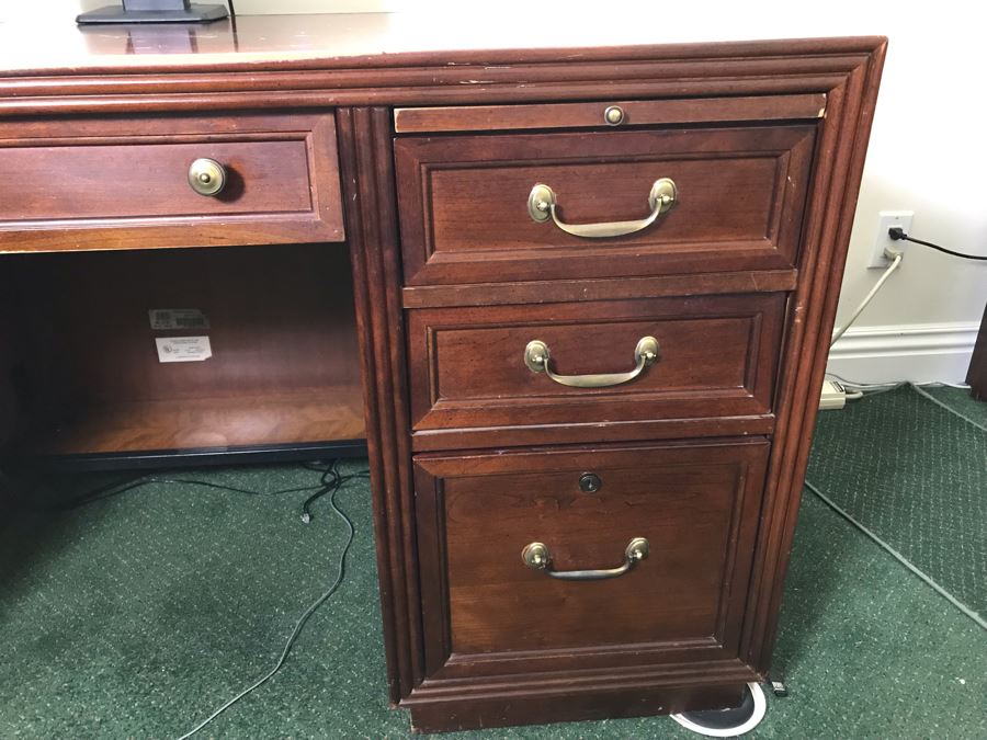 Stanley Wooden Knee Hole Desk With Built-In Power Cord Switch 60'W X 30'D X 30.5'H [Photo 6]