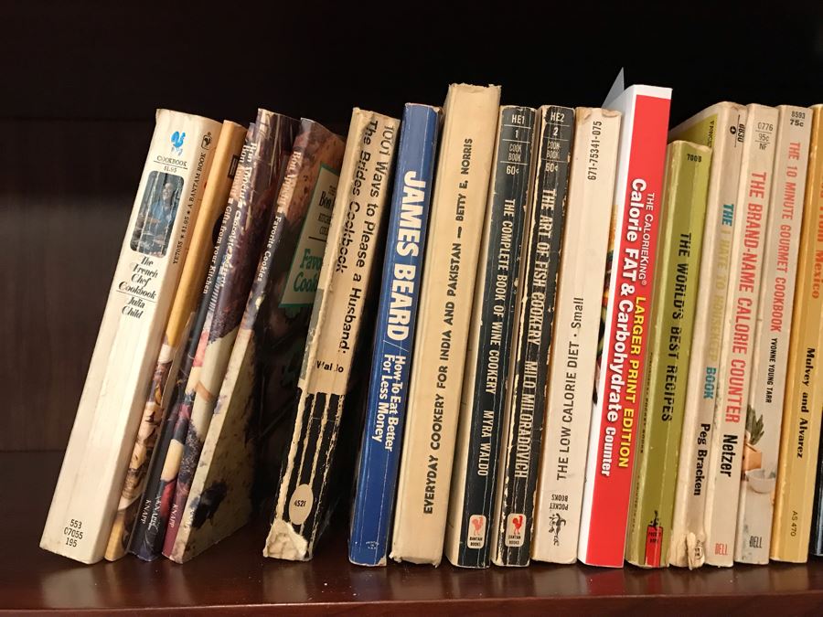 Cookbook Lot [Photo 5]