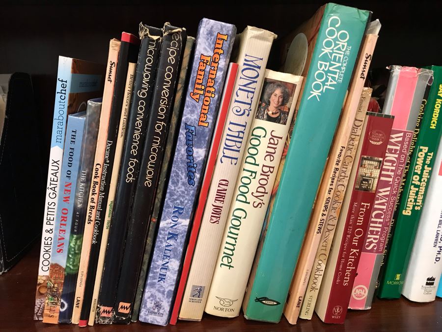 Cookbook Lot [Photo 2]