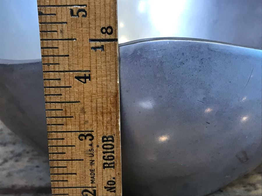 Vintage Nambe 527 Tri-Corner Bowl 9'W X 4.5'H [Photo 8]