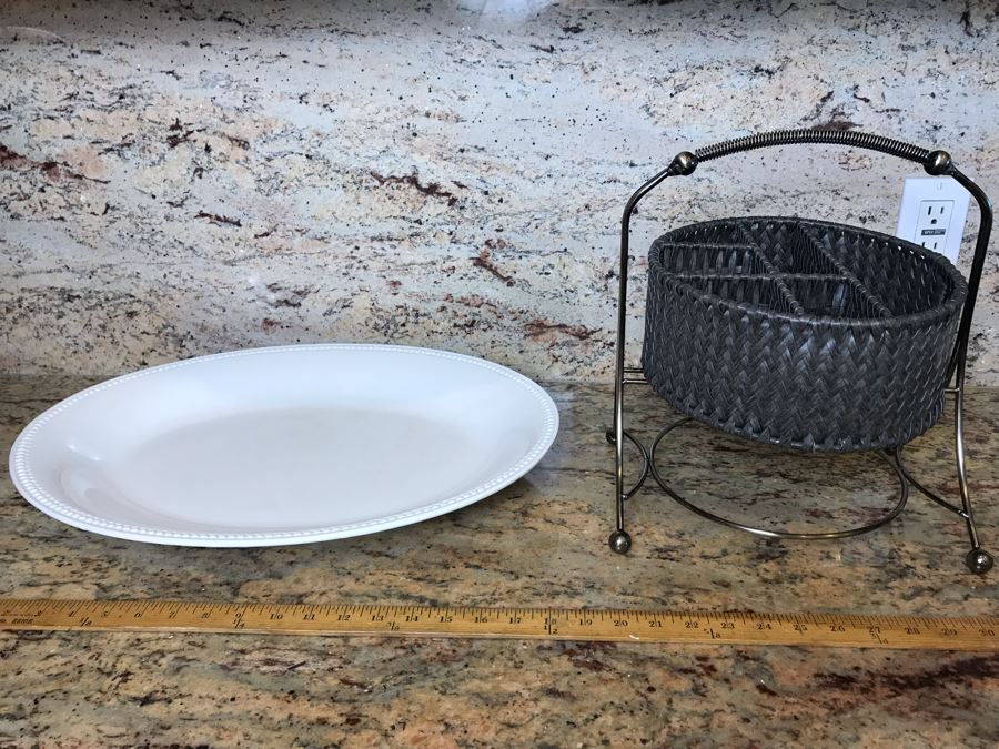 Bizzirri White Rustic Farmhouse Serving Tray Made In Italy And Divided Basket With Metal Handled Rack [Photo 1]