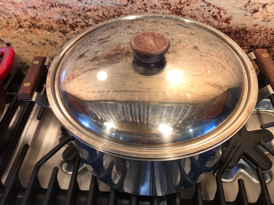 Cuisinarts Pot And Kirkland Signature Pot [Photo 8]