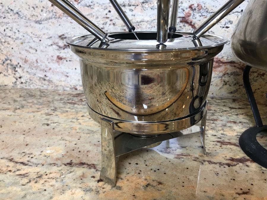 Pair Of Fondue Pots [Photo 5]