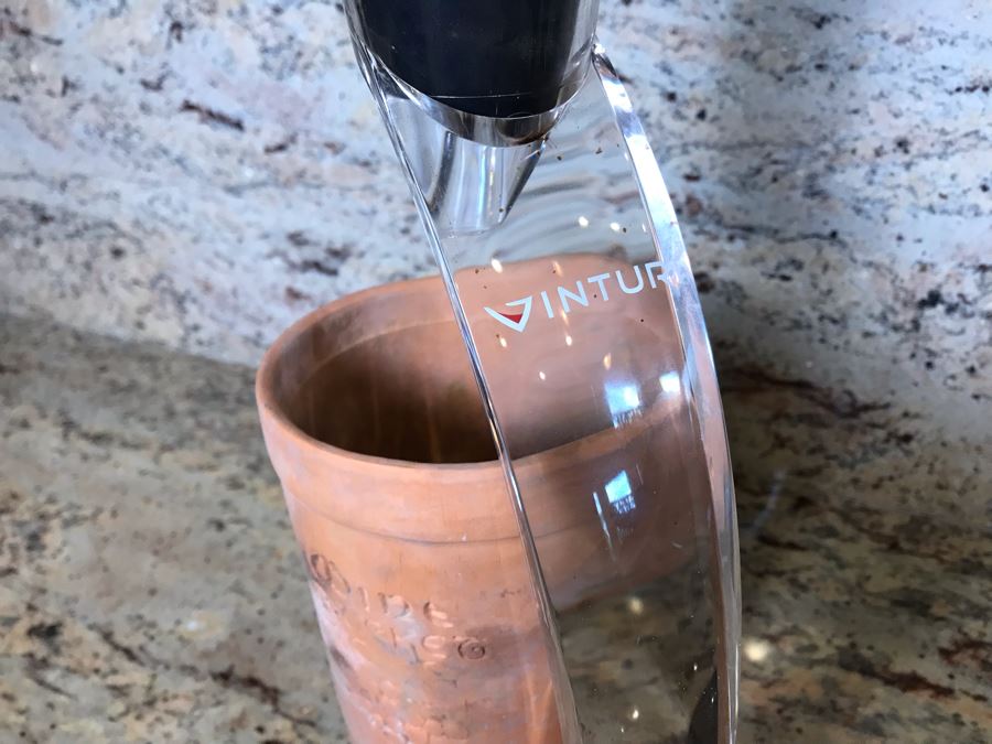 Ice Bucket And Vinturi Wine Aerator With Wine Bucket [Photo 3]