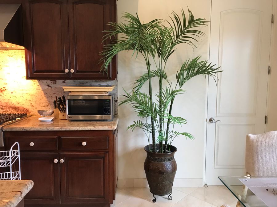 Large Indoor Faux Palm Plant With Metal Pot And Stand [Photo 2]