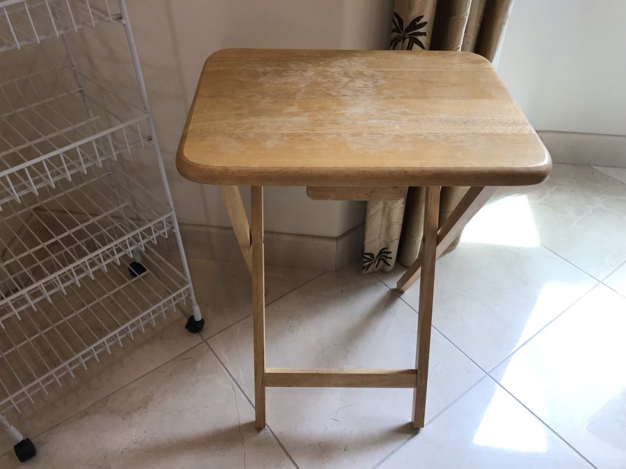 Rolling Shelf Rack And Wooden Collapsible TV Tray [Photo 3]