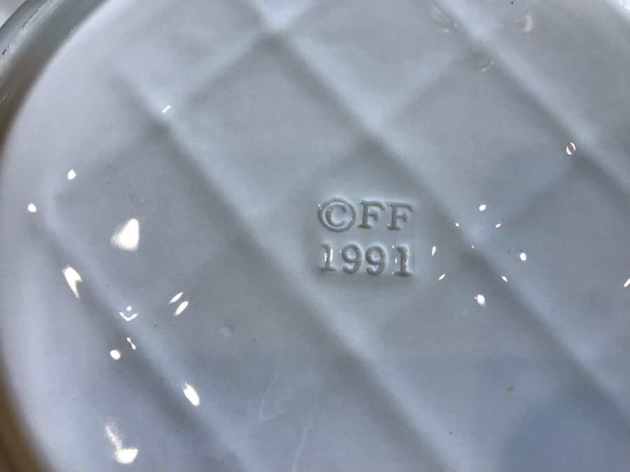 Stainless Steel Mixing Bowls, Divided Dip Tray And Fritz And Floyd Fruit Bowl [Photo 5]