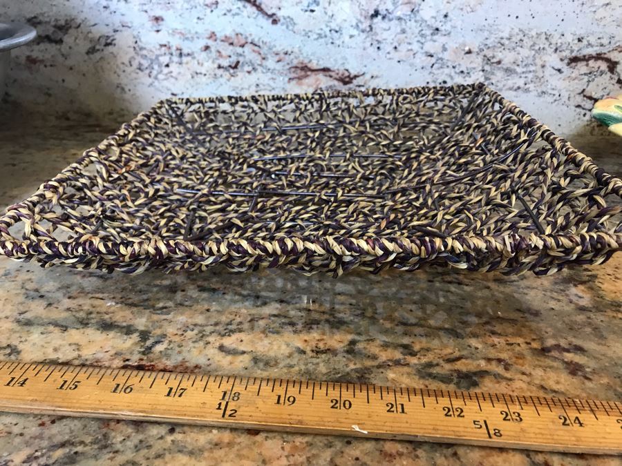 Stainless Steel Mixing Bowls, Divided Dip Tray And Fritz And Floyd Fruit Bowl [Photo 8]