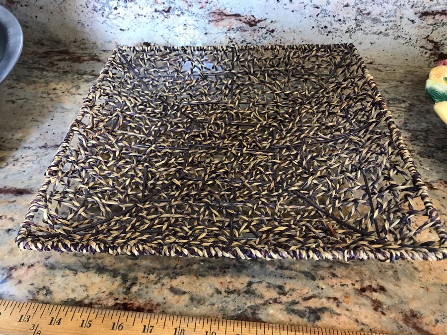 Stainless Steel Mixing Bowls, Divided Dip Tray And Fritz And Floyd Fruit Bowl [Photo 7]