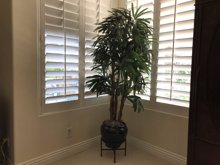 Indoor Faux Plant With Pot And Stand [Photo 2]