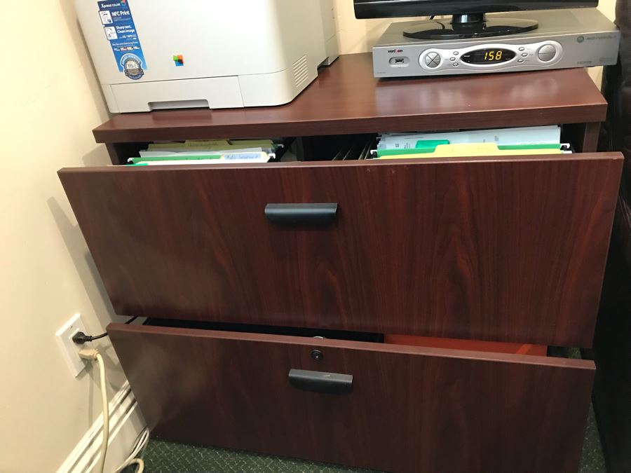 Filing Cabinet 2-Drawer [Photo 2]