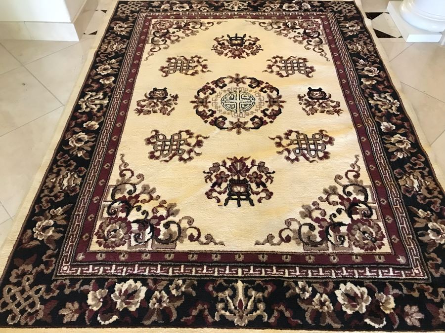Machine Woven Synthetic Area Rug 8' X 67' [Photo 3]