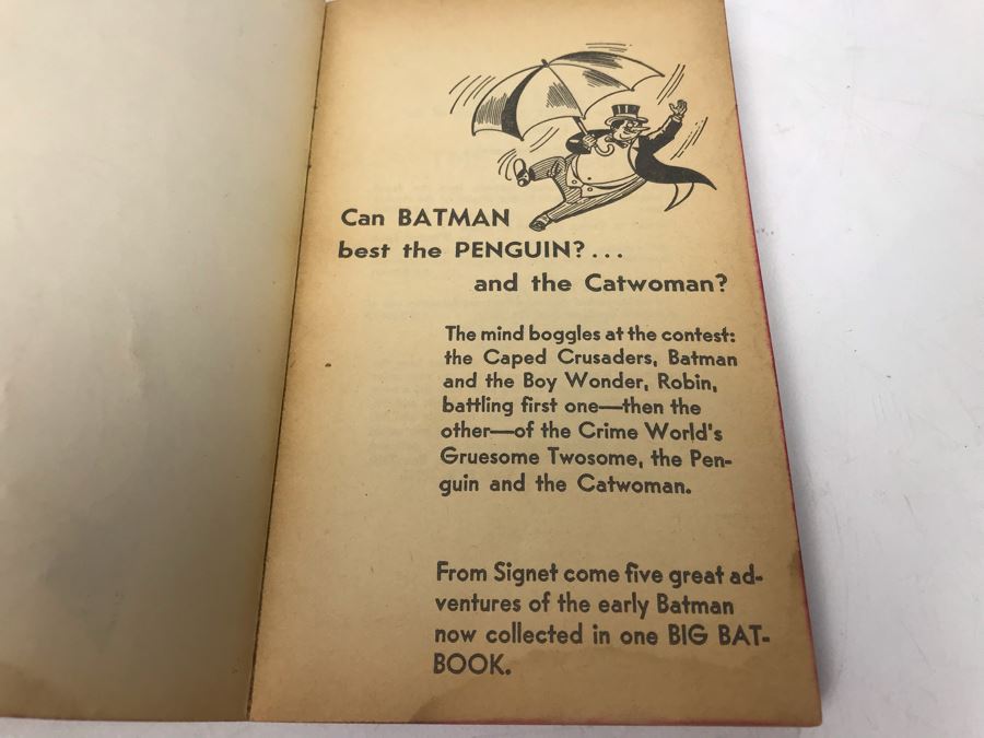 Set Of (3) Vintage Comic Paperback Books: No. 4 Batman Vs. The Penguin 1st Printing 1966, 1966 The Amazing Spider-Man Collector's Album And 1966 The Incredible Hulk Collector's Album [Photo 5]