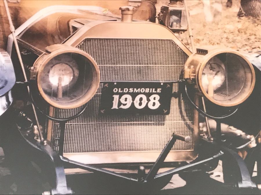Nicely Framed Photograph Of Antique 1908 Oldsmobile Automobile [Photo 9]