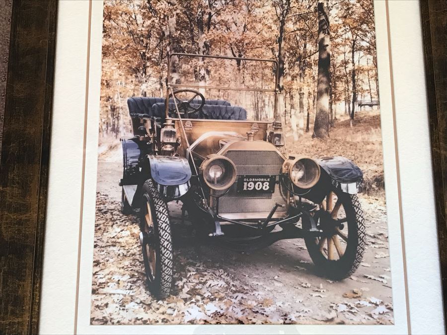 Nicely Framed Photograph Of Antique 1908 Oldsmobile Automobile [Photo 5]