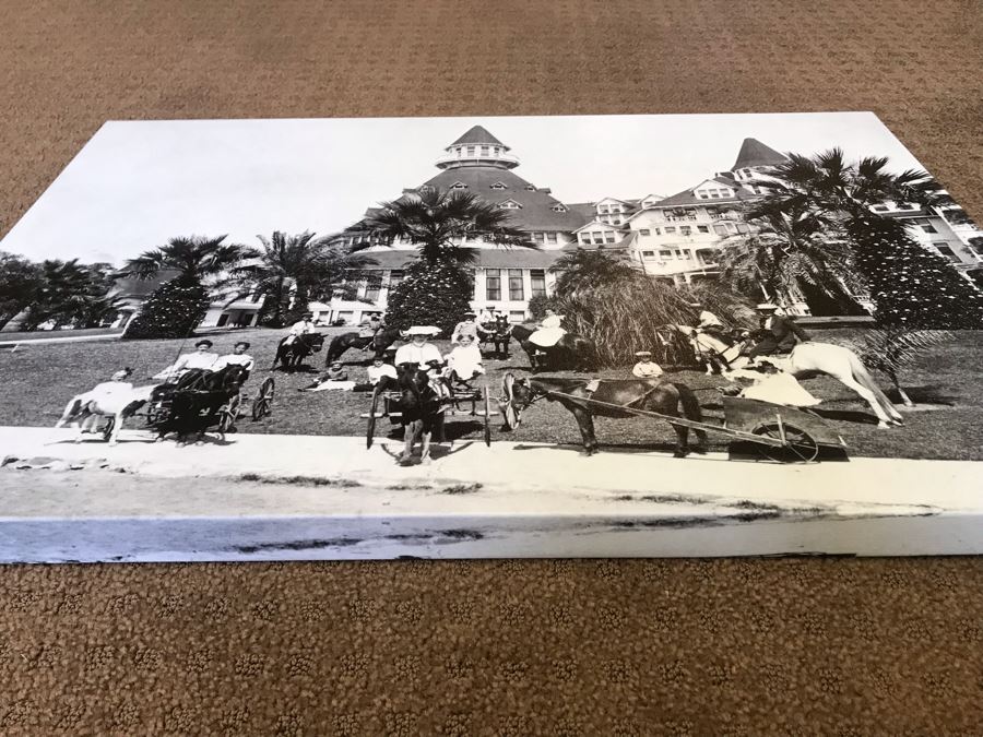 Canvas Photographic Print Of Hotel Del Coronado [Photo 8]