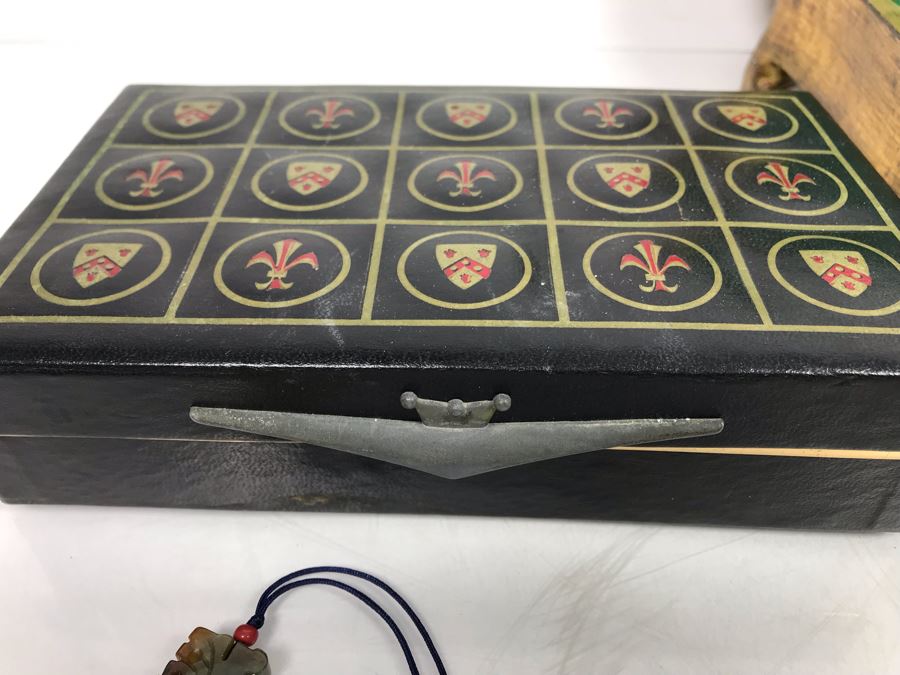 Italian Gilt Wooden Jewelry Box, Carved Chinese Jade And Knot Design Bookmark Of Character Fu 'Blessing', Various Mens Tie Clips And Cufflinks With Box And Glass Pendant [Photo 16]