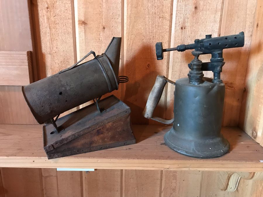 Vintage 1921 Clayton & Lambert Mfg Co Blowtorch And Antique Bellows Bee Smoker [Photo 11]