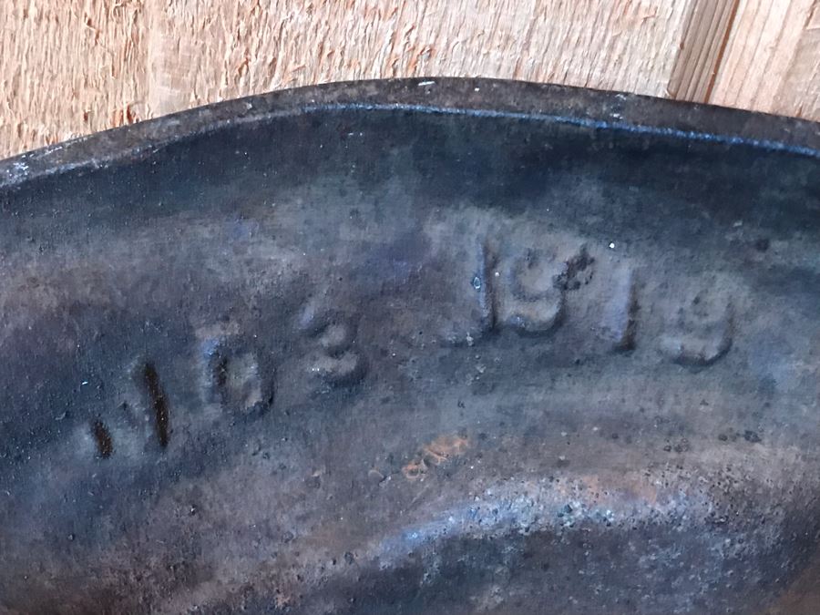 Antique 1919 Cast Iron Native American Indian Head Relief Wall Sculpture Hand Painted 103 [Photo 14]