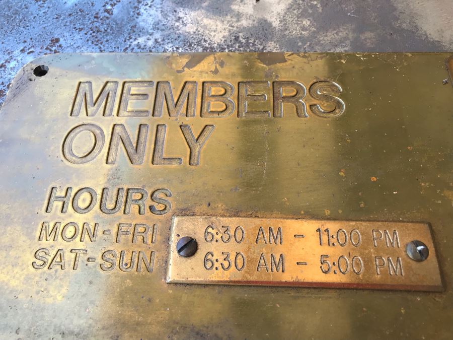 Heavy Solid Brass 'MEMBERS ONLY' Sign With Hours [Photo 5]