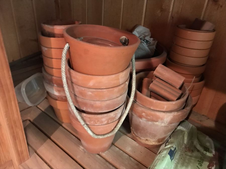 Clay Plant Pots Lot With Glazed Pot [Photo 3]