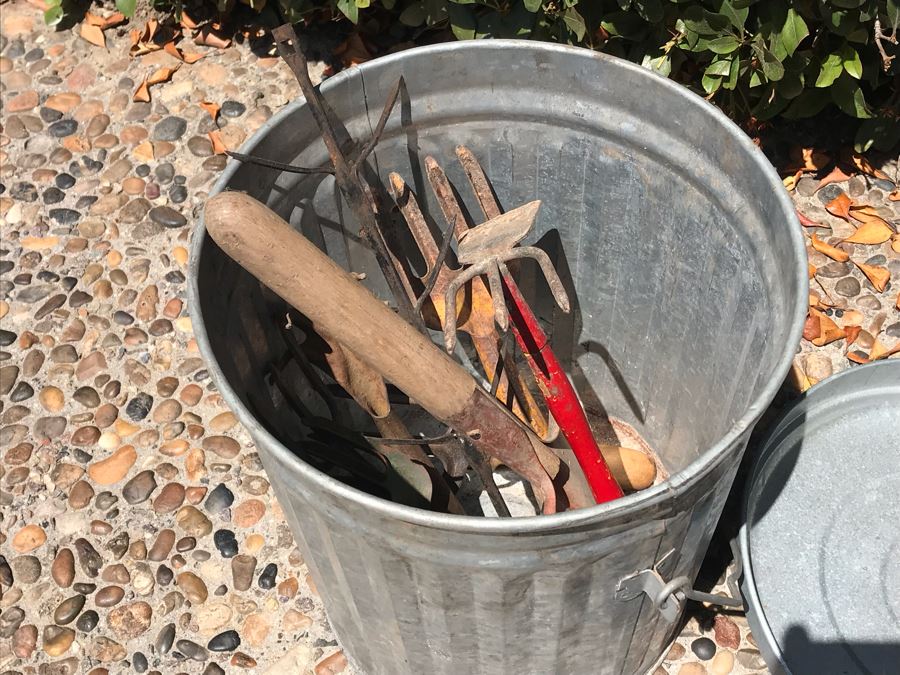 Vintage Gardening Tools Lot With Various Colored Handles And Small Galvanized Can [Photo 11]