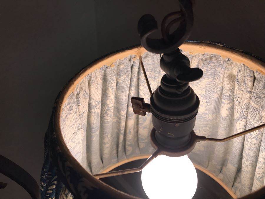 Antique Handmade Wrought Iron Floor Lamp Light With Adjustable Height [Photo 6]