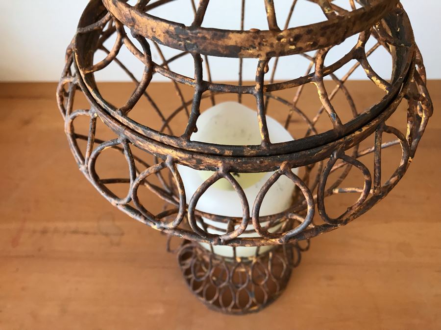 Vintage Metal Footed Candle Holder [Photo 8]