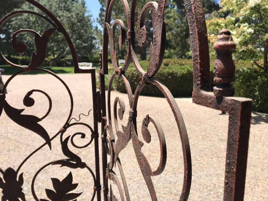 Very Heavy Solid Wrought Iron 3-Panel Screen [Photo 7]