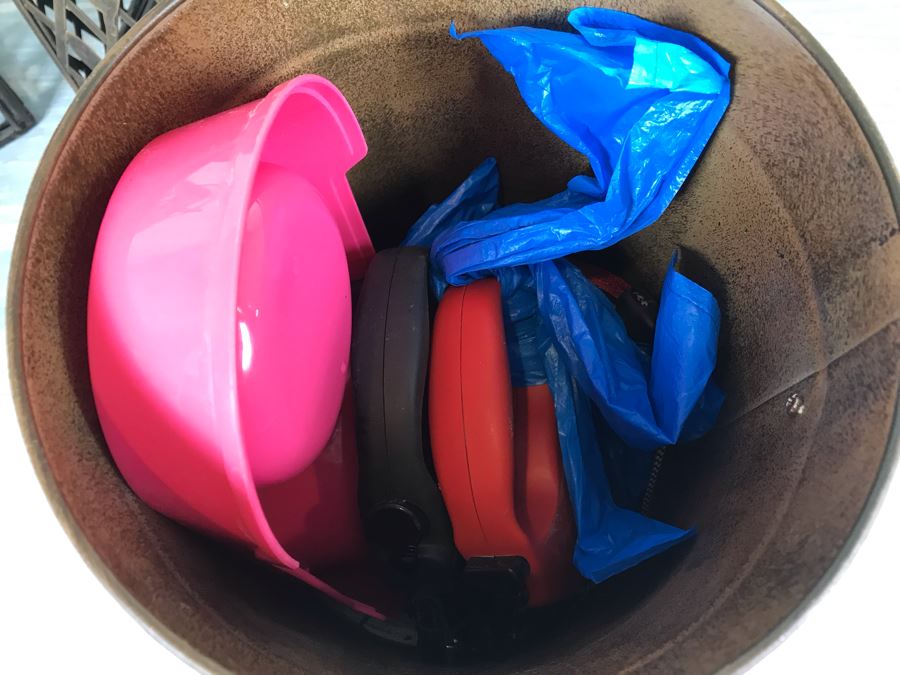 Pair Of Metal Candle Holders And Dog Food Tin With Pair Of Dog Leashes [Photo 5]