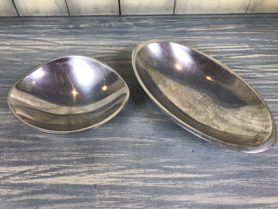 Pair Of Silver Metal Nambe Bowls 579 And 505 [Photo 2]