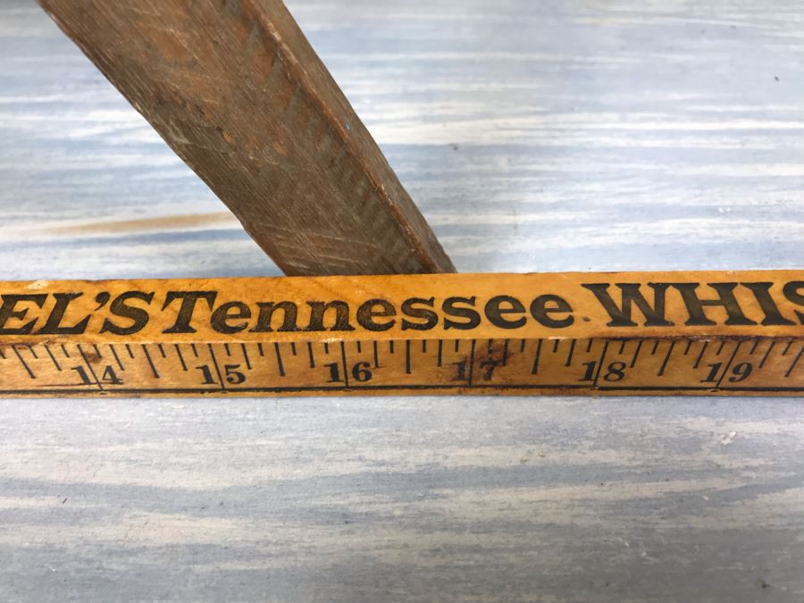 Vintage Wooden Strawberry Basket Carrier 17'W X 15'H [Photo 9]