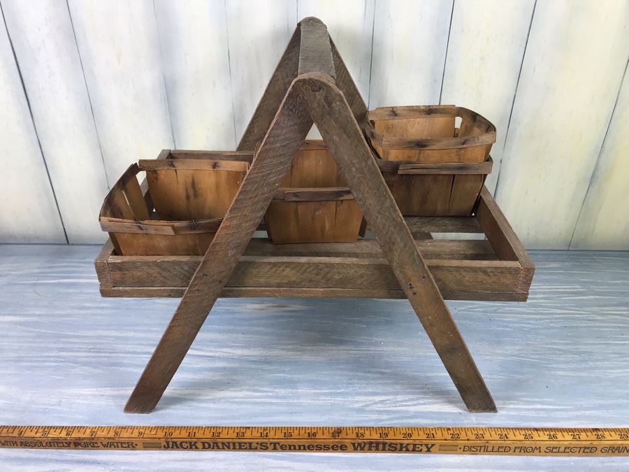 Vintage Wooden Strawberry Basket Carrier 17'W X 15'H [Photo 17]