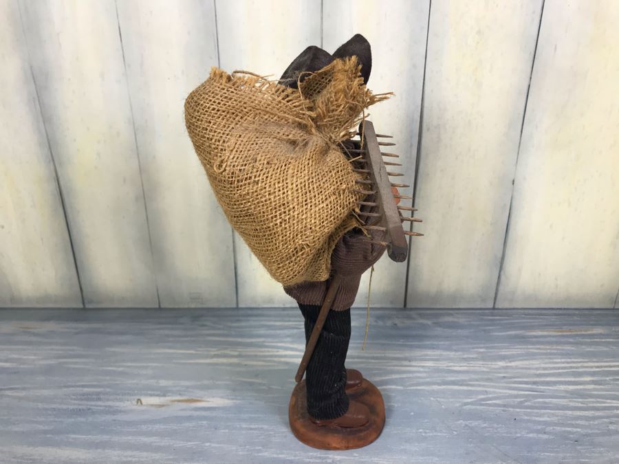 Signed Vintage French Farmer Doll [Photo 5]