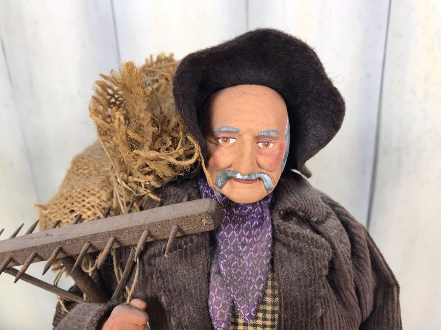 Signed Vintage French Farmer Doll [Photo 3]