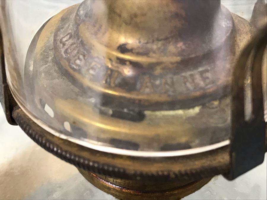 Pair Of Vintage Kerosene Oil Lamps Including An Aladdin Model B By Mantle Lamp Co Queen Anne And Vintage Brass Adjustable Candle Holder With Handle [Photo 10]