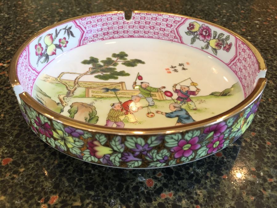 Pair Of Signed Chinese Porcelain Ashtrays [Photo 4]