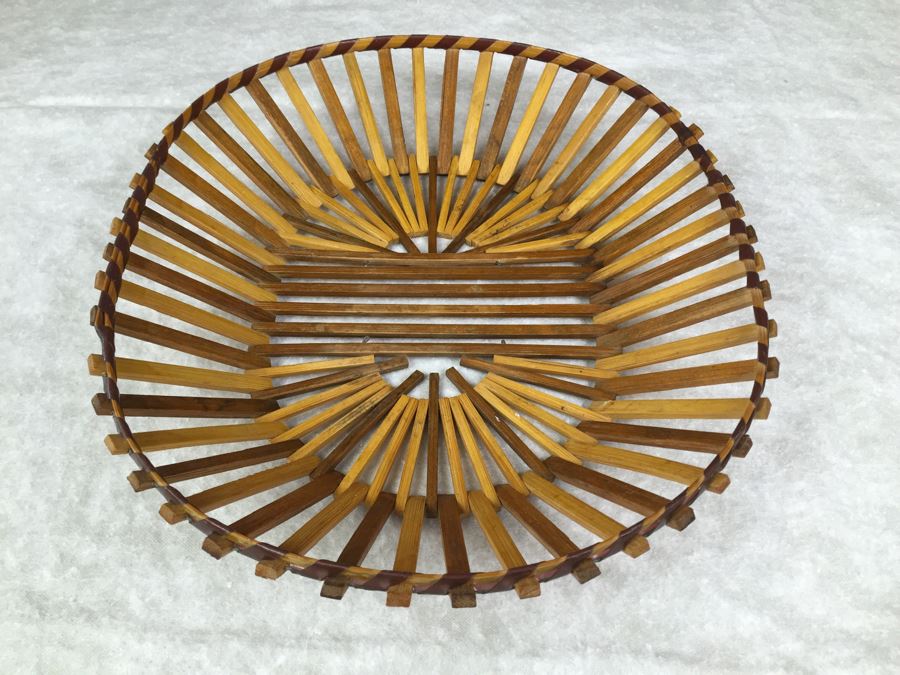 Myrtlewood Coos Bay OR Turned Bowl And Pair Of Baskets [Photo 6]