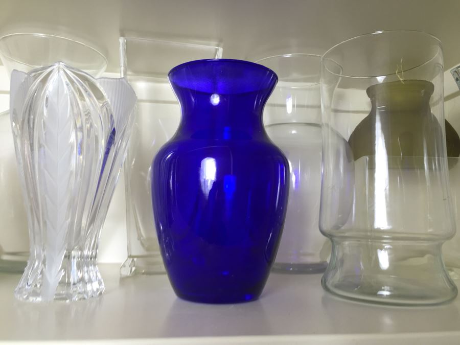 Just Added - (2) Shelves Of Various Vases And Candles - See Photos [Photo 6]
